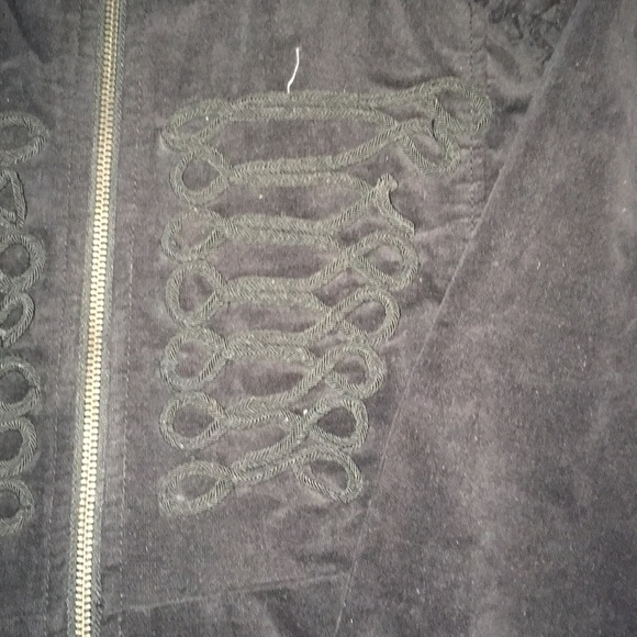 Jacket - Picture 2 of 3